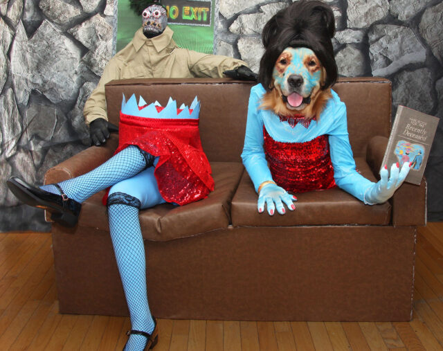 Neptune Bonnie & Beth: Best Cinematic Howl-oween